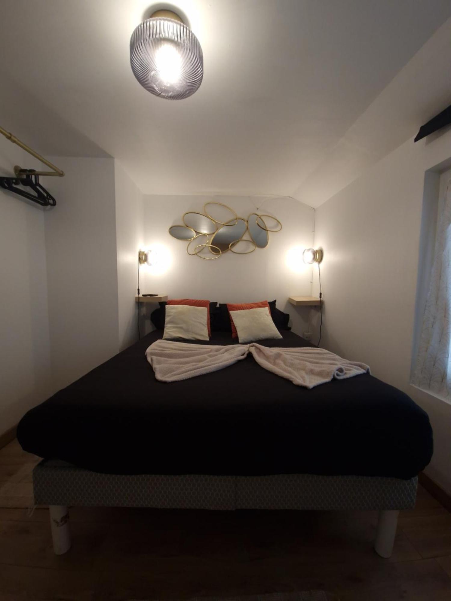 Le Petit Triplex Des Carmelites -Coeur Historique Apartman Rouen Kültér fotó